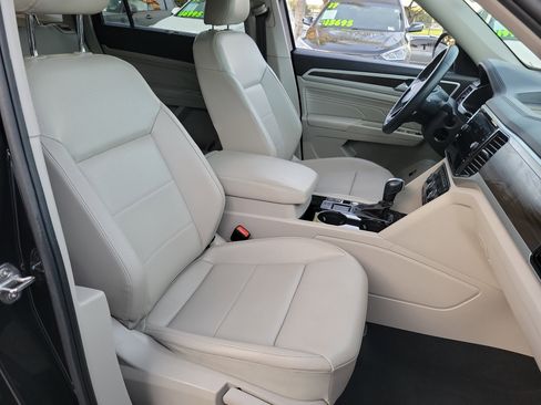 Used 2022 Volkswagen Atlas SE image 22