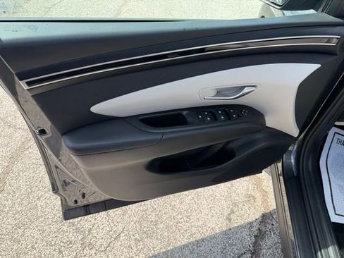 Used 2024 Hyundai Tucson SEL w/ Convenience Package image 16