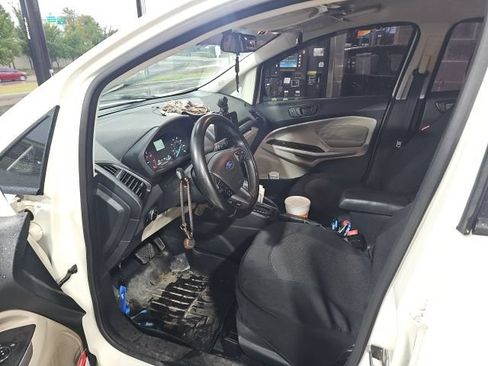Used 2021 Ford EcoSport S FWD image 2