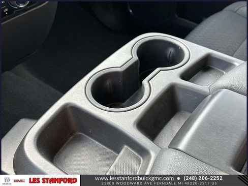 Used 2023 Chevrolet Silverado 1500 LT AWD/4WD image 31