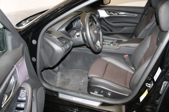 Certified 2024 Cadillac CT5 V w/ Super Cruise 2 Package RWD image 7