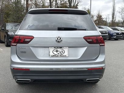 Used 2021 Volkswagen Tiguan SE
