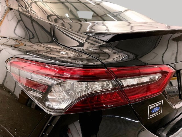 Used 2021 Toyota Camry XSE w/ Navigation Package FWD image 28