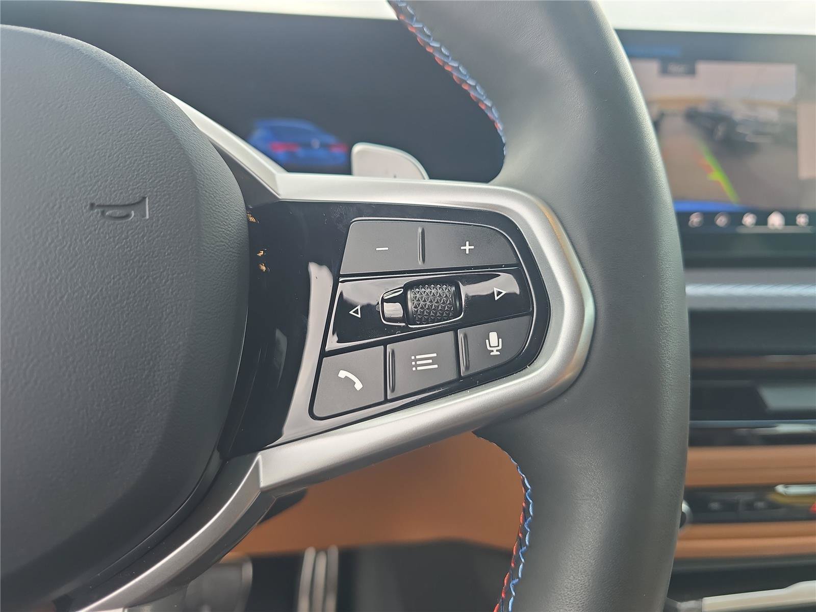Used 2026 BMW M440i Coupe RWD image 23