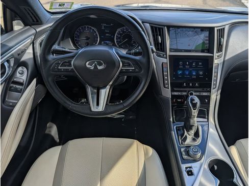 Used 2017 INFINITI Q60 w/ Premium Plus Package 2.0T image 22