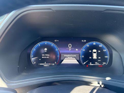 Used 2025 Toyota Grand Highlander AWD image 24