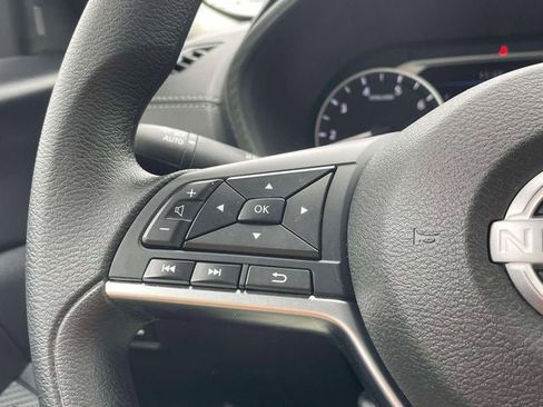 Certified 2025 Nissan Sentra SV w/ Trunk Package image 20