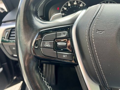 Used 2018 BMW 530i xDrive AWD/4WD image 31