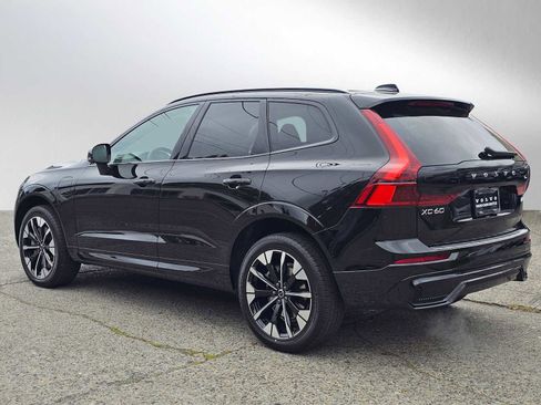 New 2026 Volvo XC60 T8 Plus w/ Climate Package AWD/4WD image 5