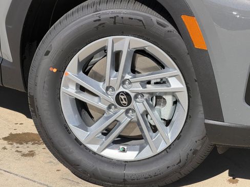 New 2026 Hyundai Tucson SE FWD image 9