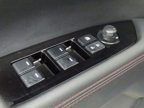 Used 2023 MAZDA CX-5 Carbon Edition image 18