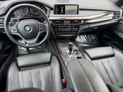 Used 2017 BMW X5 xDrive35d image 17