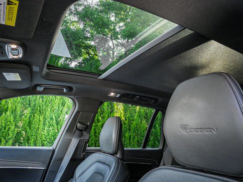 Used 2019 Volvo XC90 T6 R-Design w/ Advanced Package AWD/4WD image 28