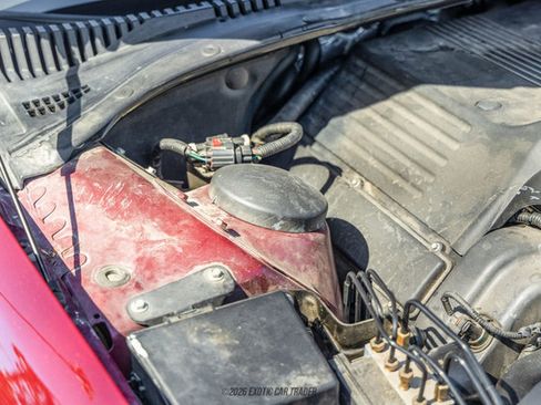 Used 2004 Ford Thunderbird Deluxe image 29