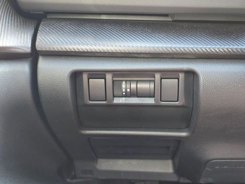 Certified 2025 Subaru Crosstrek 2.5i Limited w/ Crosstrek Mirror Package AWD/4WD image 18