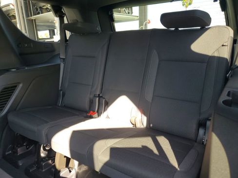 New 2026 Chevrolet Tahoe LS image 10