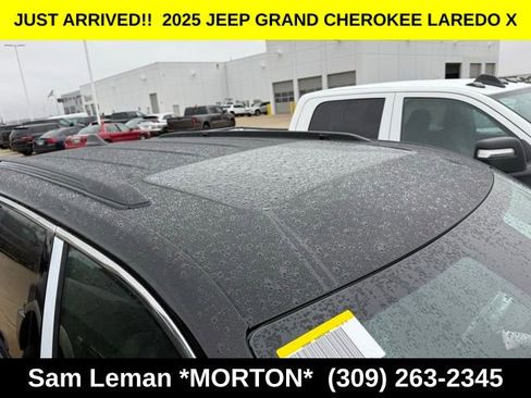 New 2025 Jeep Grand Cherokee Laredo X image 7