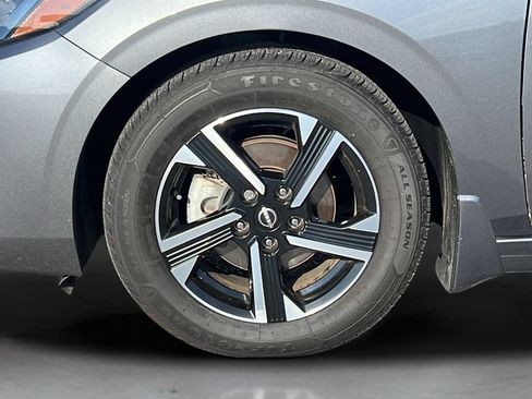 Used 2024 Nissan Sentra SV FWD image 24