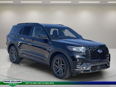 Used 2025 Ford Explorer ST-Line w/ ST-Line Street Pack