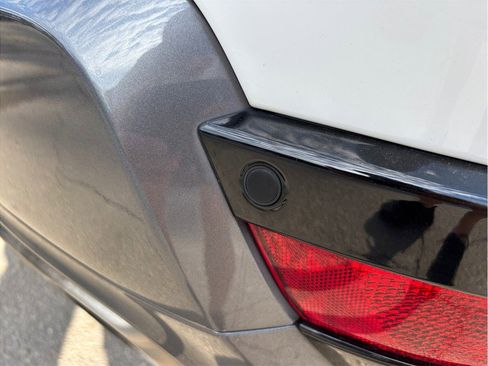 Used 2021 Land Rover Range Rover Sport HSE Silver Edition image 14