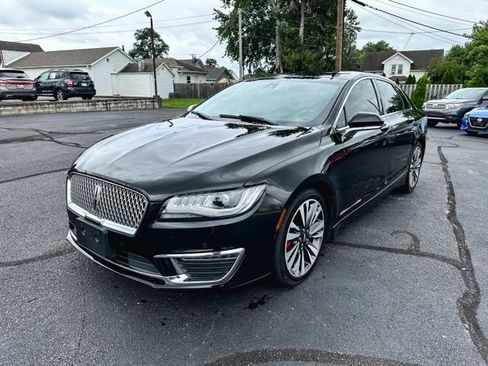 Used 2019 Lincoln MKZ Reserve FWD image 3