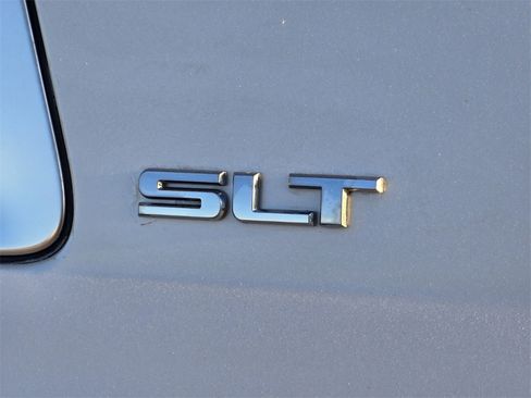 Used 2020 GMC Yukon SLT w/ Premium Edition image 7