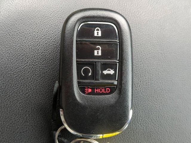 Used 2025 Honda Accord Touring image 28