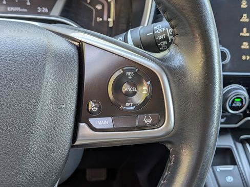 Used 2020 Honda CR-V Touring image 10