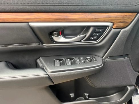 Used 2021 Honda CR-V Touring image 13