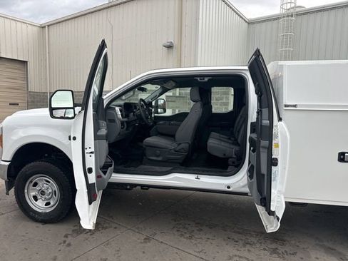 Used 2024 Ford F350 XL w/ Snow Plow/Camper Package image 13