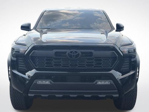 Used 2024 Toyota Tacoma TRD Off-Road AWD/4WD image 3