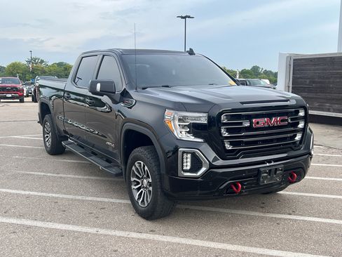 Used 2019 GMC Sierra 1500 AT4 w/ AT4 Premium Package AWD/4WD image 8