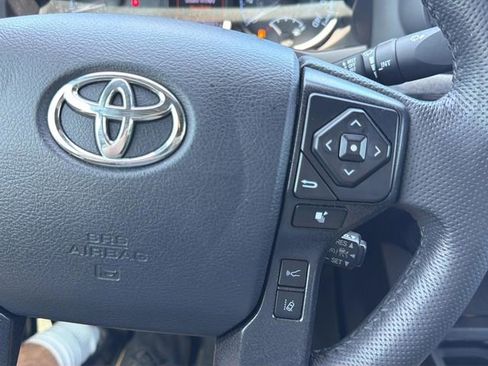 Used 2019 Toyota Tacoma TRD Pro AWD/4WD image 23