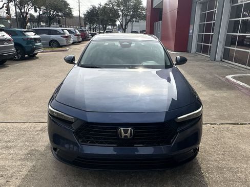 Used 2024 Honda Accord EX image 16