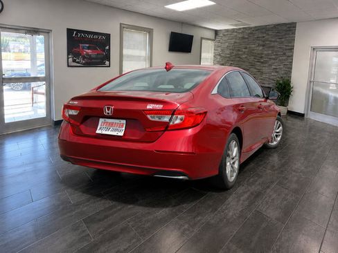Used 2019 Honda Accord LX image 3