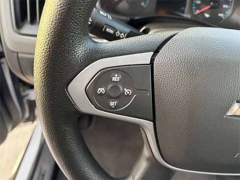 Used 2020 Chevrolet Colorado W/T w/ WT Convenience Package image 16