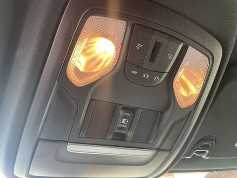 Used 2022 RAM 2500 Tradesman image 40