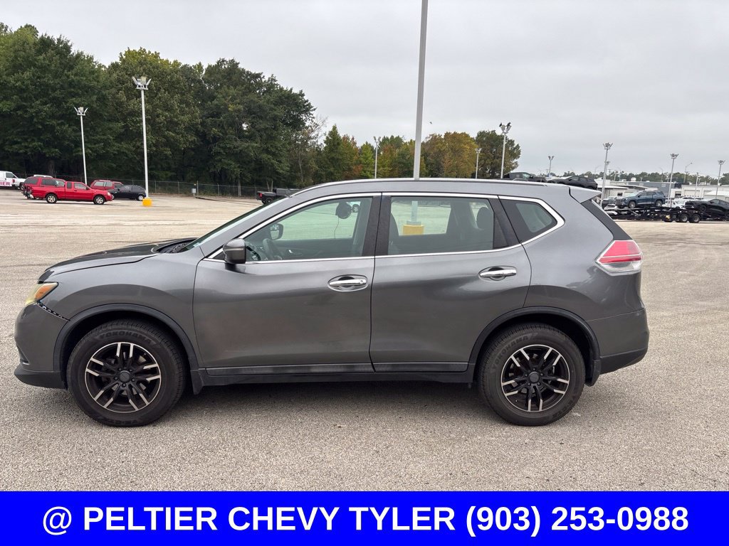 Used 2015 Nissan Rogue S AWD/4WD image 4