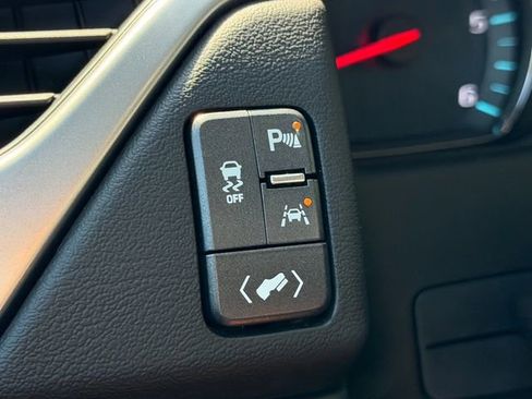 Used 2018 Chevrolet Tahoe LT RWD image 27