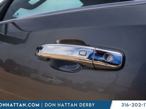 Used 2020 Chevrolet Silverado 1500 High Country AWD/4WD image 34