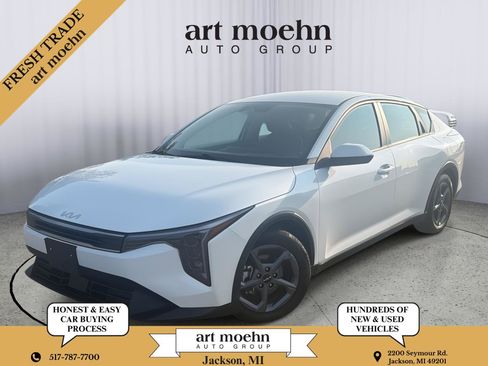 Used 2025 Kia K4 FWD image 1