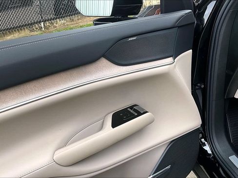 New 2026 Volvo EX90 Plus AWD/4WD image 23