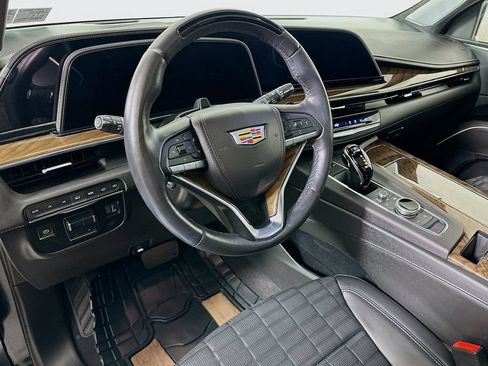 Used 2023 Cadillac Escalade ESV Premium Luxury Platinum AWD/4WD image 12