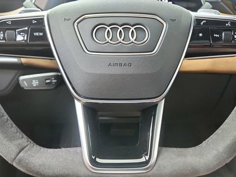 Used 2024 Audi e-tron GT Prestige w/ Prestige Package image 39