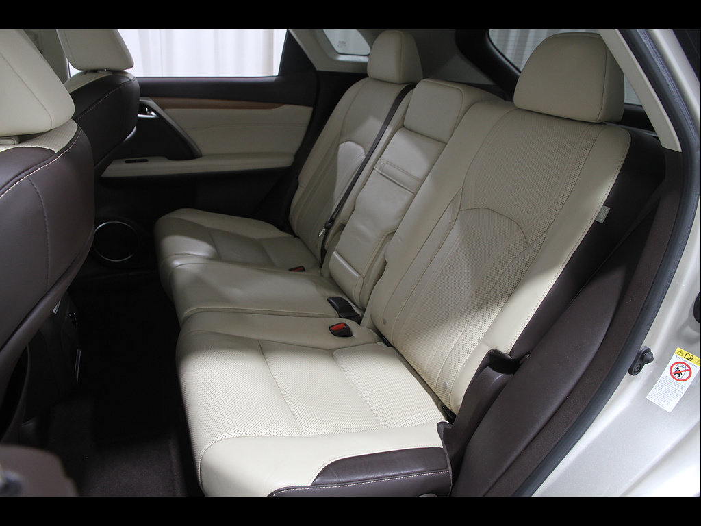 Used 2019 Lexus RX 350 AWD w/ Navigation Package image 21