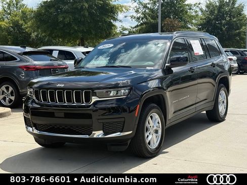 Used 2025 Jeep Grand Cherokee L Laredo RWD image 9