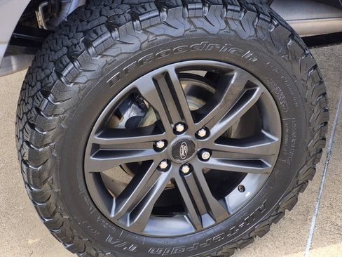 Used 2021 Ford F150 XLT w/ Equipment Group 302A High AWD/4WD image 5
