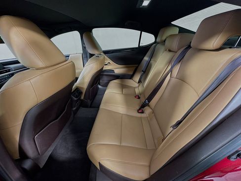 Used 2020 Lexus ES 350 w/ Premium Package image 28