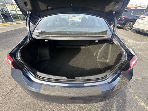 Used 2020 Chevrolet Malibu LT image 18