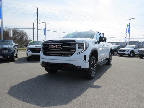 New 2026 GMC Sierra 1500 AT4 w/ AT4 Premium Package image 42